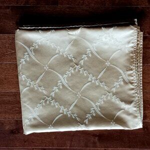 Tablecloth All Occasion Gold Festive Holidays Rectangle 59" x 100" Home Decor